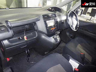NISSAN SERENA 2012
