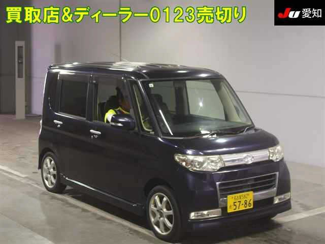DAIHATSU TANTO 2008