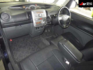 DAIHATSU TANTO 2008