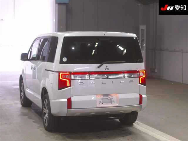 MITSUBISHI DELICA D5 2024