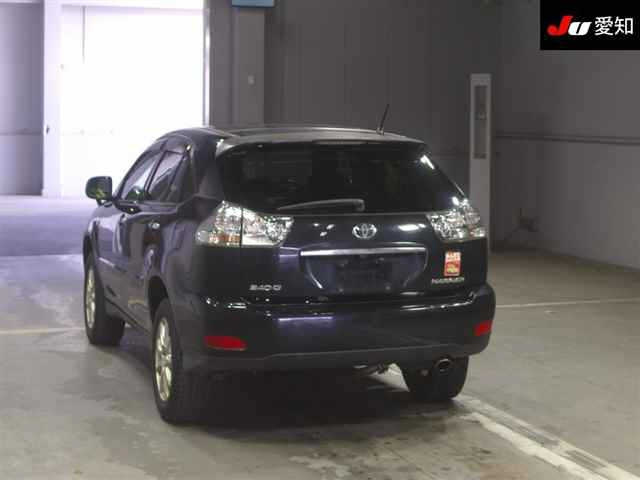 TOYOTA HARRIER 2011