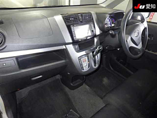 DAIHATSU MOVE 2014