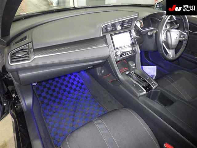 HONDA CIVIC 2018