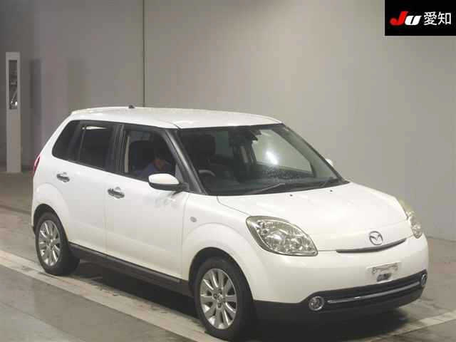 MAZDA VERISA 2012