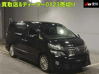 TOYOTA VELLFIRE 2013