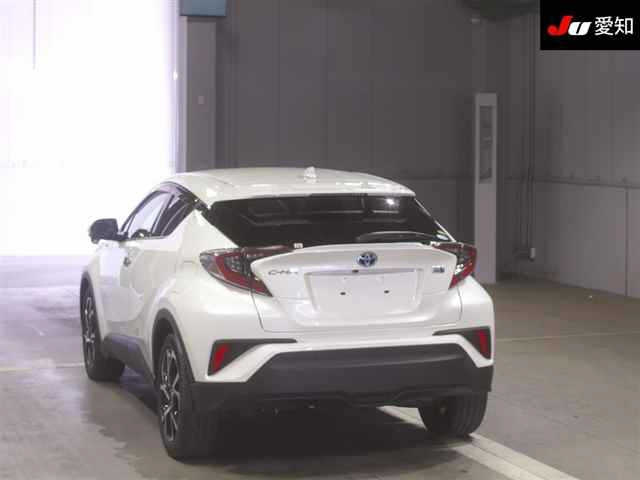 TOYOTA C-HR 2018