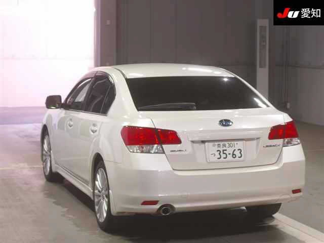 SUBARU LEGACY B4 2010