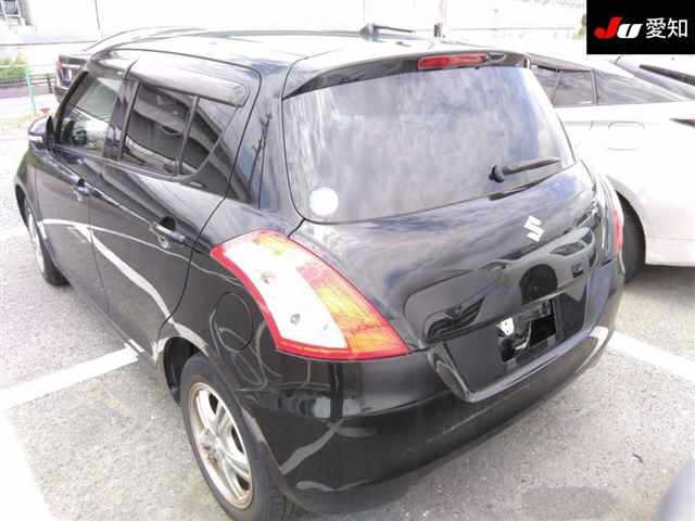 SUZUKI SWIFT 2012