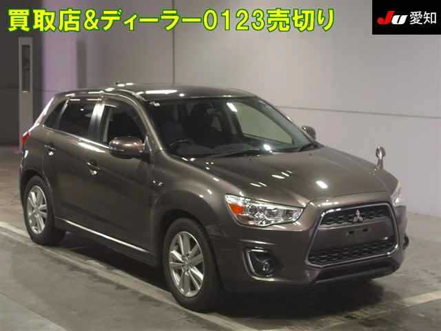 MITSUBISHI RVR 2013