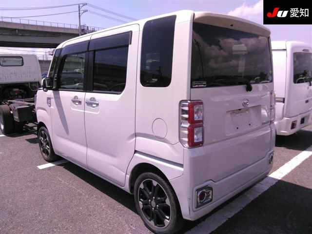 DAIHATSU WAKE 2018