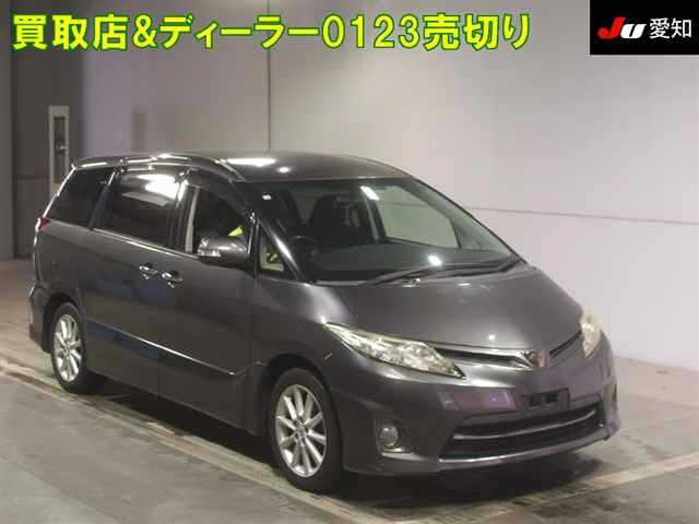 TOYOTA ESTIMA 2010