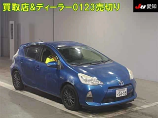 TOYOTA AQUA 2012