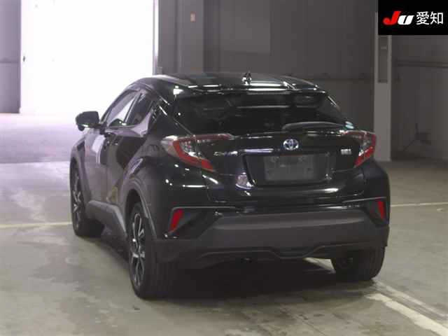 TOYOTA C-HR 2017