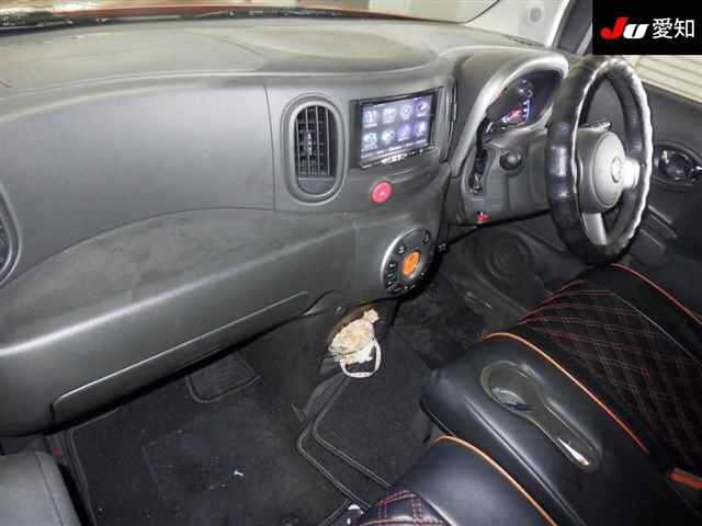 NISSAN CUBE 2010