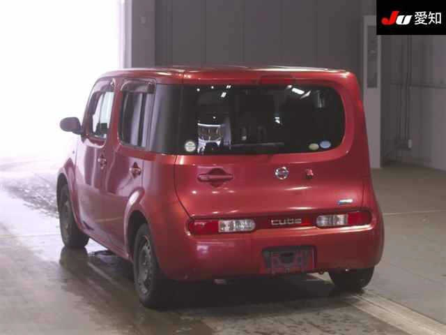 NISSAN CUBE 2010