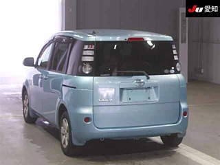 TOYOTA SIENTA 2009