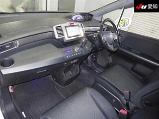 HONDA FREED 2014