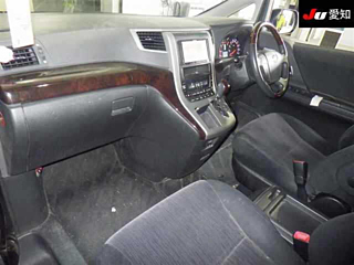 TOYOTA VELLFIRE 2014