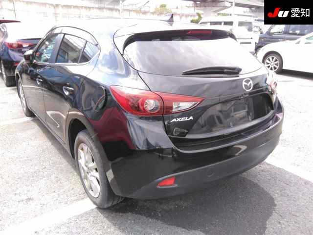 MAZDA AXELA 2016