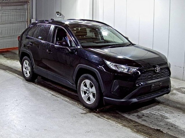 TOYOTA RAV4 2021