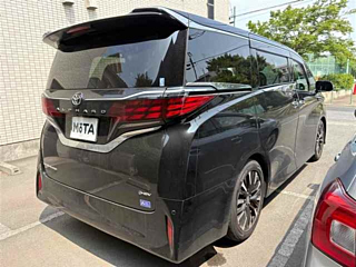 TOYOTA ALPHARD 2024
