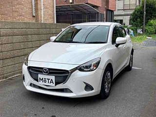 MAZDA DEMIO 2015