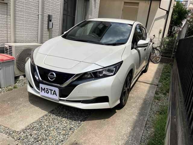 NISSAN LEAF 2021