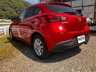 MAZDA DEMIO 2015