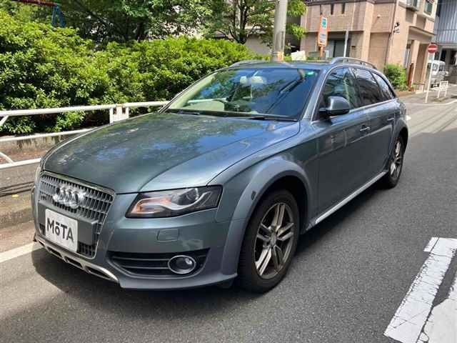 AUDI A4 2011