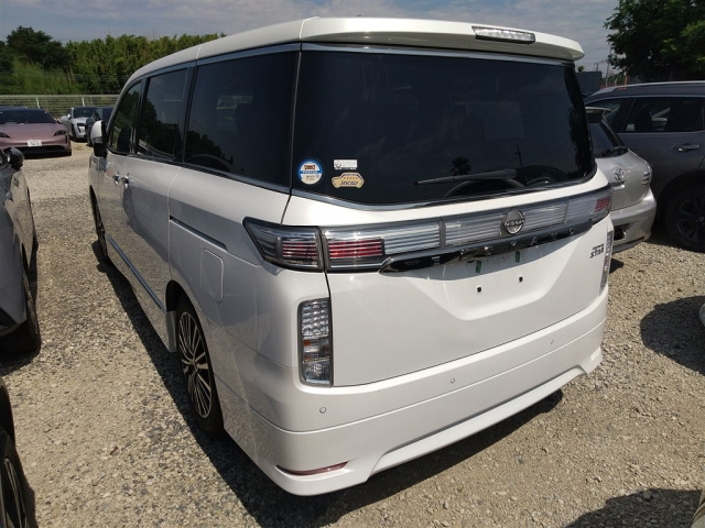 NISSAN ELGRAND 2023