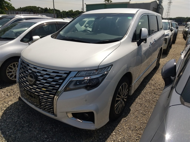 NISSAN ELGRAND 2023