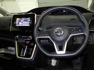 NISSAN SERENA 2016