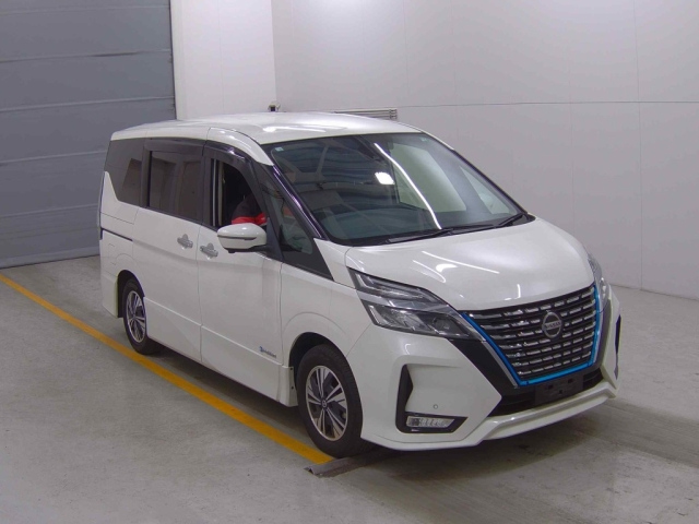NISSAN SERENA 2020