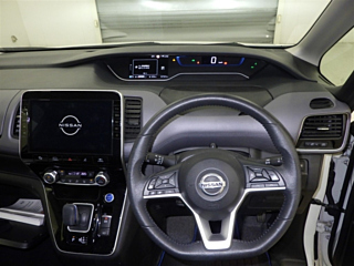 NISSAN SERENA 2020