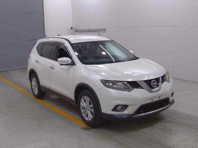 NISSAN X-TRAIL 2014