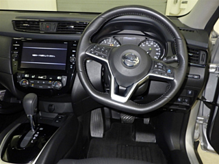 NISSAN X-TRAIL 2020