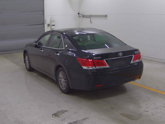 TOYOTA CROWN 2014