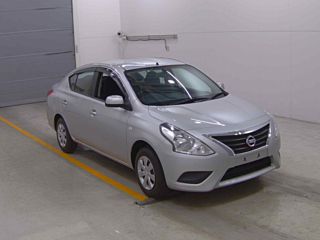 NISSAN LATIO 2017