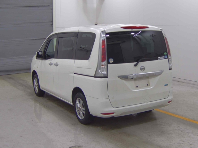NISSAN SERENA 2012