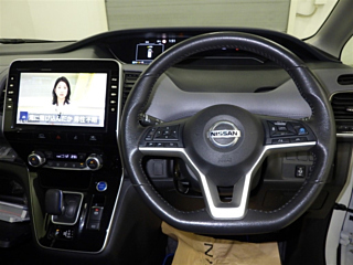 NISSAN SERENA 2022