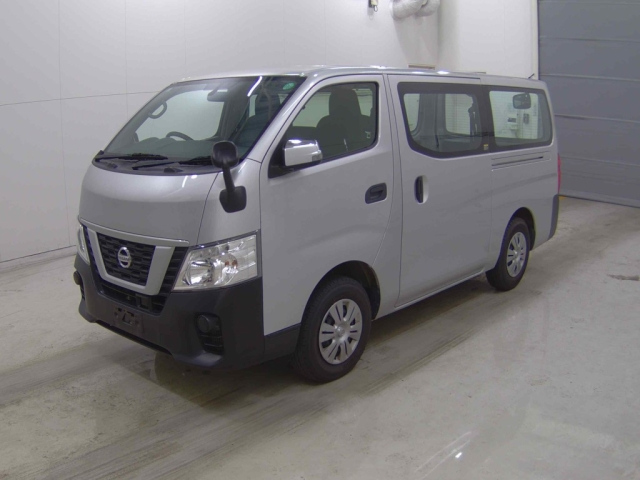NISSAN CARAVAN VAN 2020