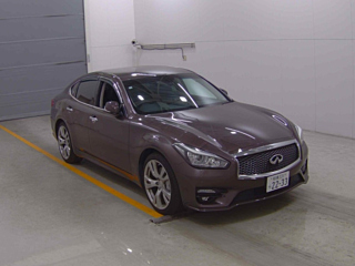 NISSAN FUGA 2018