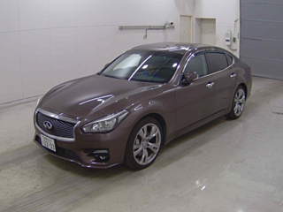 NISSAN FUGA 2018