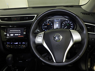 NISSAN X-TRAIL 2016