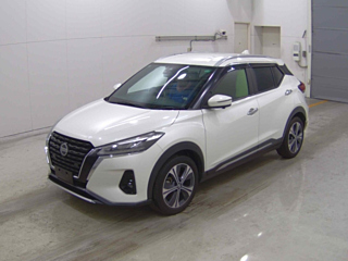 NISSAN KIX 2020