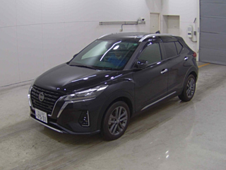 NISSAN KIX 2021