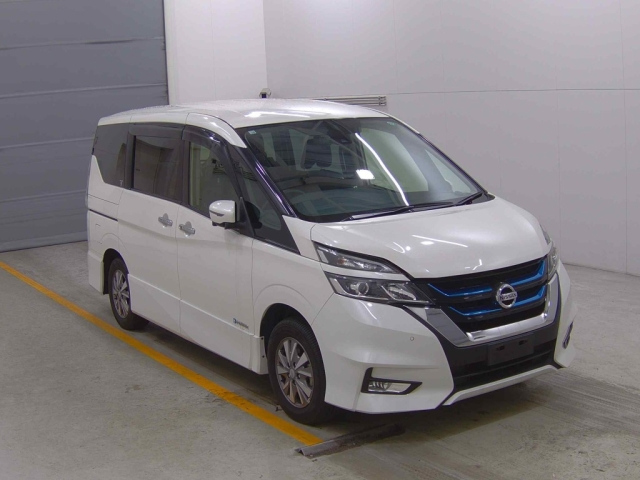 NISSAN SERENA 2018
