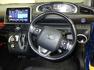 TOYOTA SIENTA 2020