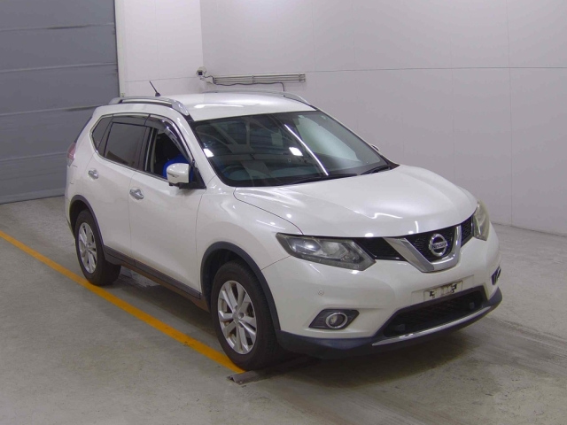 NISSAN X-TRAIL 2016