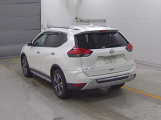 NISSAN X-TRAIL 2018